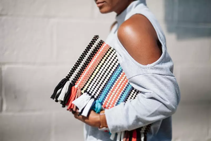 Lagi ngetren, keset kini dibikin tas &amp; dijual mahal di luar negeri