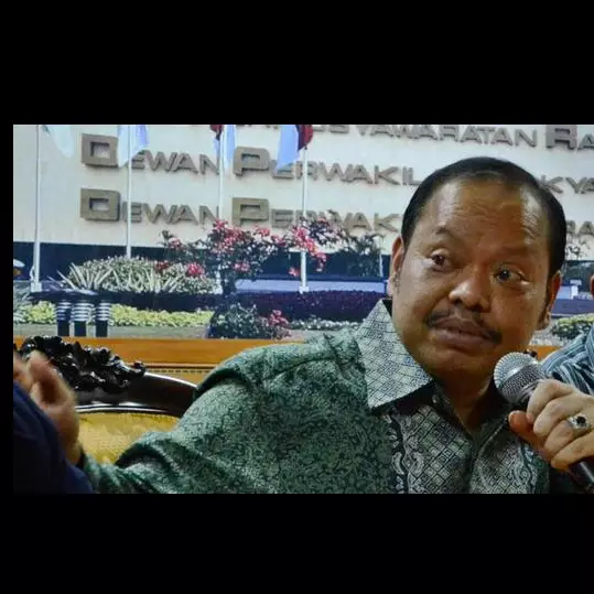 5 Celetukan khas Sutan Bhatoegana ini bakal bikin kangen