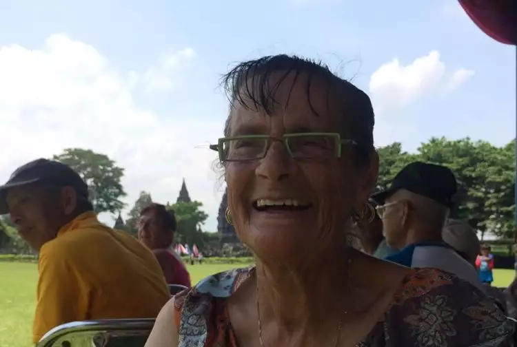 Jauh-jauh dari Belanda, nenek ini 'ketagihan' keliling di Yogyakarta
