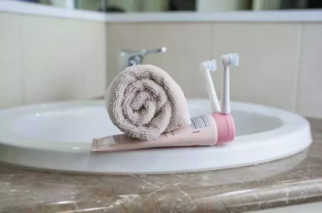 13 Karya seni barang rumah tangga ini unik abis, kamu pasti bisa bikin