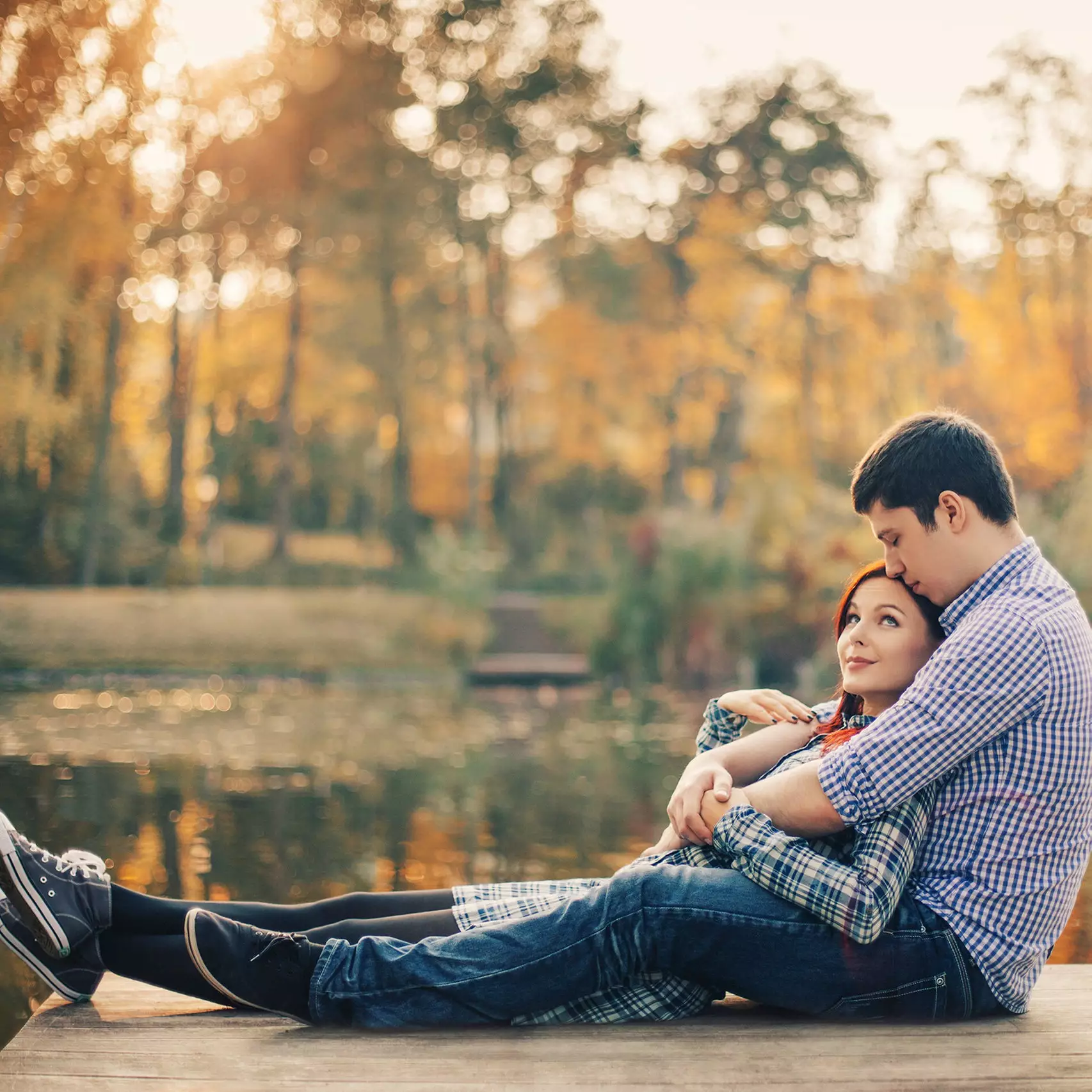 9 Keputusan yang tidak seharusnya kamu lakukan ketika jatuh cinta