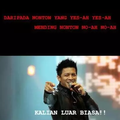 10 Meme 'nonton film dewasa' ini lucunya bikin nyengir sendiri