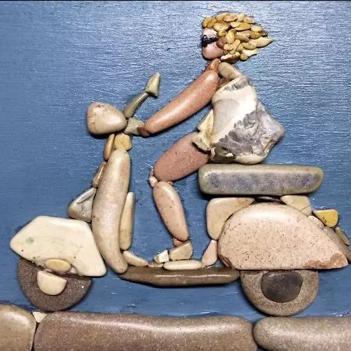 16 Karya seni dari rangkaian batu ini hasilnya keren banget