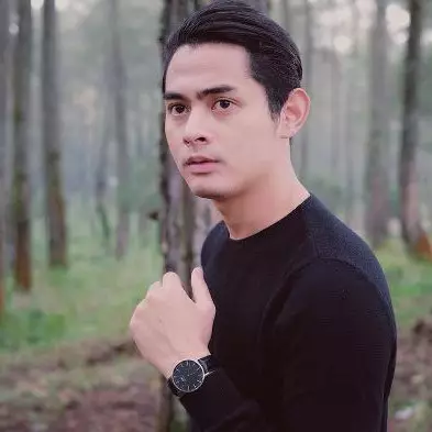12 Fakta Miqdad Addausy, si ganteng lawan main Ayu Ting Ting di AADeCi