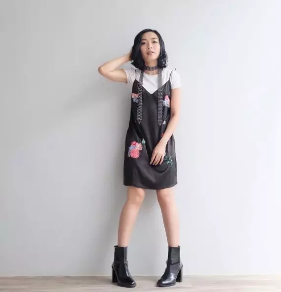 Gaya ala Rinni Wulandari  © 2016 Instagram