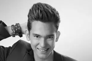 7 Alasan Adipati Dolken digilai kaum hawa, jangan iri ya Sob