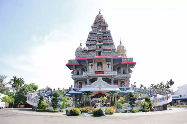 4 Rumah ibadah di Medan ini indah banget, jadi destinasi wisata religi