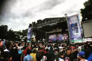Pengunjung JakCloth benar-benar terpuaskan, stan & konser musik ramai