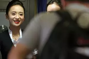 Cewek ini digelari pramugari tercantik sedunia, bikin betah 'terbang'