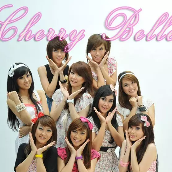 Ini kesibukan 9 eks Cherrybelle kini, ada solo karier hingga mama muda