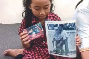 Kisah haru anak 9 tahun, jadi buruh cuci buat bantu kebutuhan keluarga