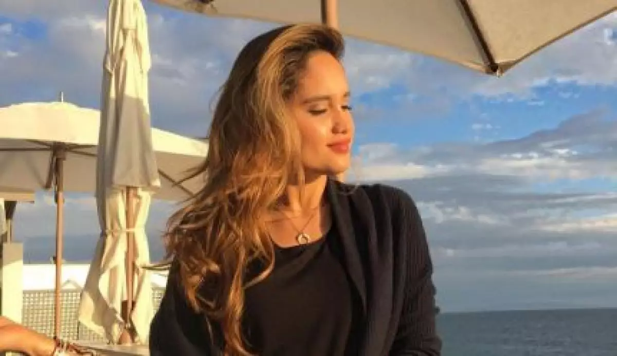 Trailer 'The Ninth Passenger' keluar, yuk intip akting Cinta Laura