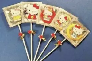 11 Benda bertema Hello Kitty ini harus dijauhkan dari anak-anak