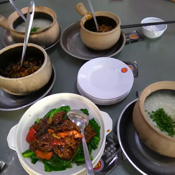 Serunya sensasi kuliner sambil naik bus keliling Singapura