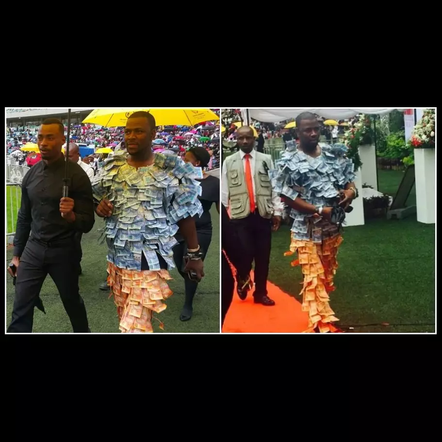 Pamer kekayaan, pria ini tempel uang kertas di sekujur tubuh