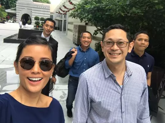 Sebulan menikah, ini 7 potret kemesraan Titi Rajo Bintang &amp; suami