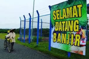 Cuma di desa ini banjir malah ditunggu-tunggu warga, aneh nggak sih?