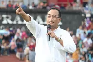 Ini imbauan Menteri Perhubungan Budi Karya soal demam 'Om Telolet Om'