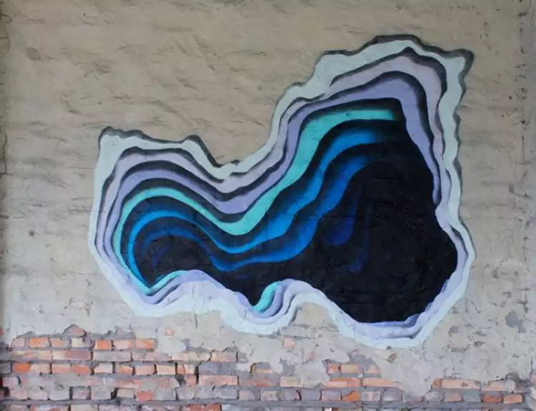 10 Karya mural menyerupai lubang 3D ini kerennya bertubi-tubi