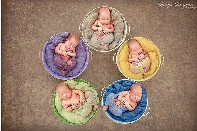 11 Potret bayi kembar lima asal Ukraina ini bikin kamu pengen gendong