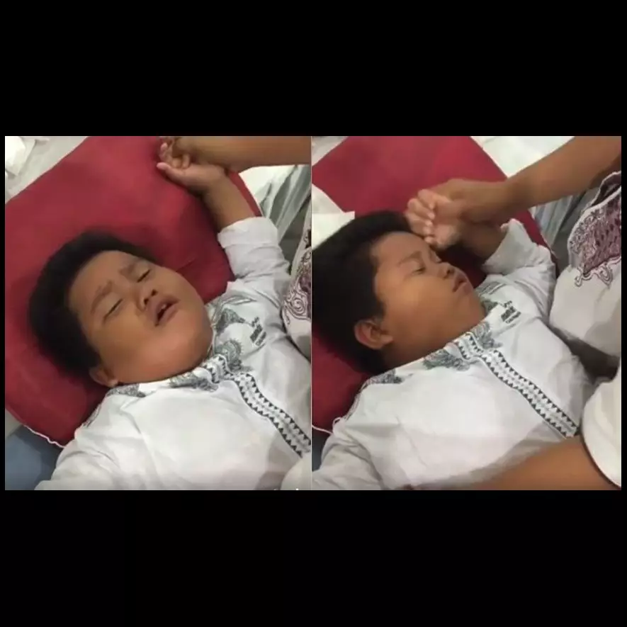 Anak ini cubanget, pura-pura pingsan saat mau disunat, telolet deh!
