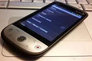 10 Fungsi tak terduga ponsel Android jadul, jangan dijual dulu