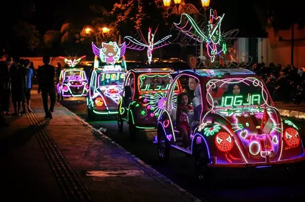 Tarif odong-odong Rp 150 ribu sekali putaran ini menjadi viral