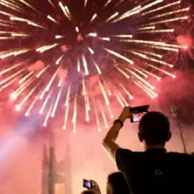 10 Resolusi netizen untuk tahun baru 2017 ini lucu-lucu gimana gitu