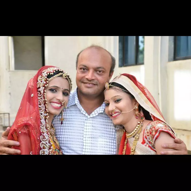 Pengusaha kaya ini biayai pernikahan mewah 1.172 gadis yatim, salut 