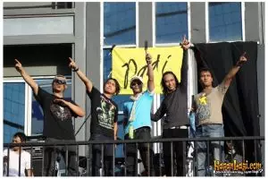 12 Lagu band Tanah Air yang hits di tahun 90an, nostalgia dulu yuk