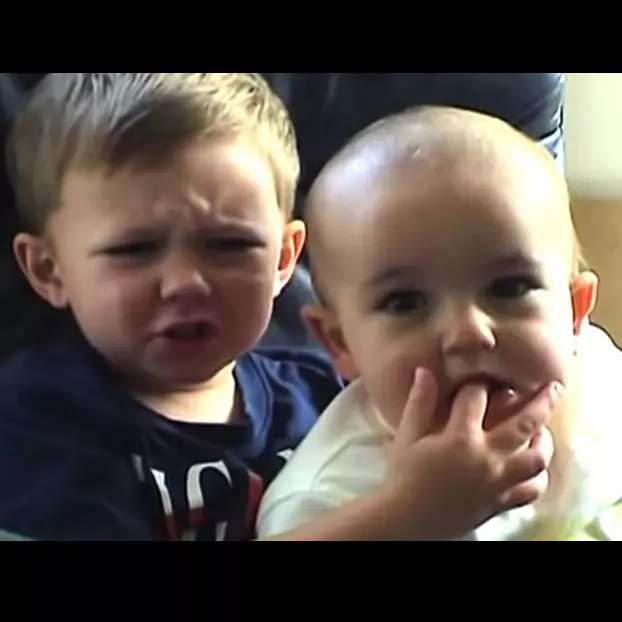 10 Tahun berlalu, ini kabar dua bocah 'Charlie Bit My Finger'