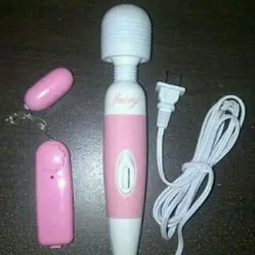 Cewek cantik ini gagal paham, kayak gini dikira powerbank &amp; microphone