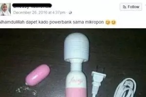 6 Meme sindir cewek cantik mengira vibrator itu powerbank bikin ngakak