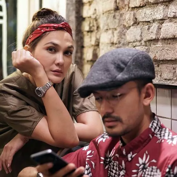 Luna Maya nggak bisa meracik kopi tapi mau jadi barista, kenapa ya?