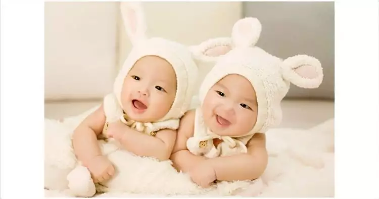 5 Video polah bayi kembar ini menggemaskan, bikin pengen punya anak