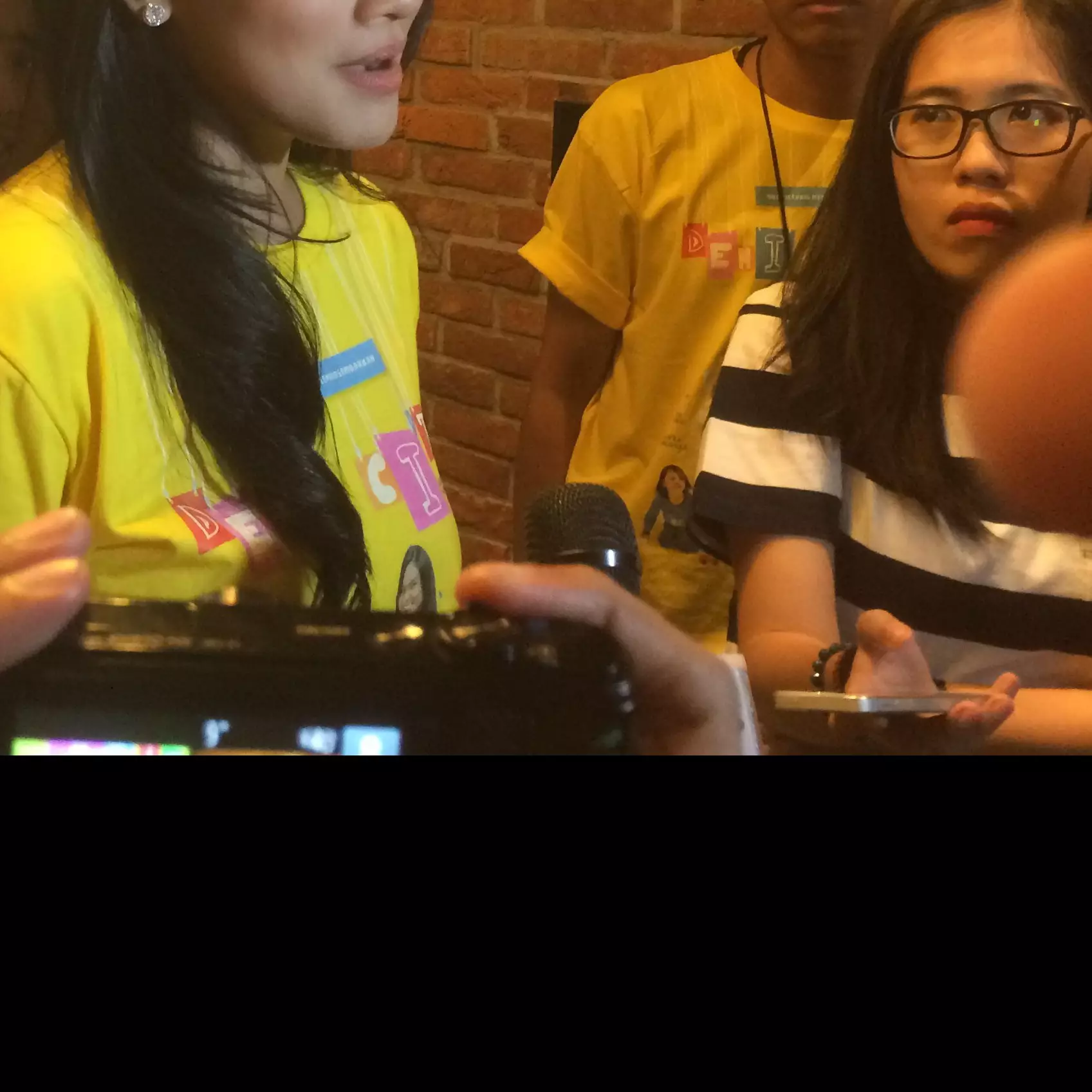 Titi Kamal kepengen dapat peran seperti Angelina Jolie, wah...