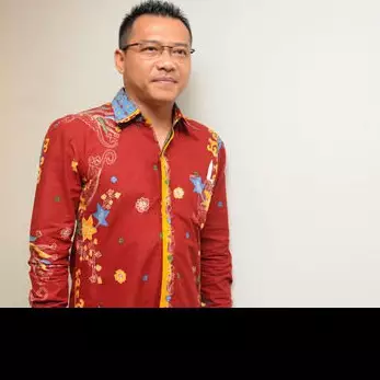 Meski jadi anggota DPR, 3 artis ini masih sempat jalani syuting