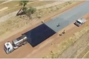 Teknologi Australia membangun jalan ini super canggih dan bikin iri