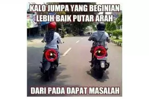 10 Meme lucu 'daripada' ini nyindir halus, mak jleb bertubi-tubi