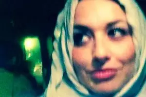 Catatan di pintu warga muslim Amerika ini menyentuh banget