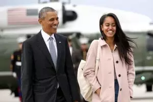Ayahnya pensiun, Malia Obama kerja magang di perusahaan film Hollywood