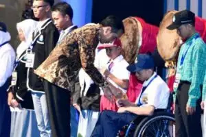 Perjuangan anak yatim mau sekolah yang diungkap Jokowi ini inspiratif