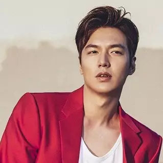 12 Foto transformasi Lee Min-ho, benarkah dia oplas?