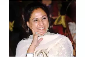 5 Aktris Bollywood ini langganan perankan sosok ibu, ada favoritmu?  