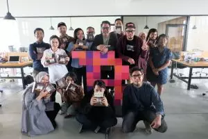 Siap-siap dapat rezeki manis, stasiun radio ini bagikan ribuan cokelat