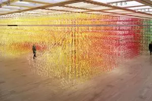 Dijuluki 'hutan angka', 7 Foto karya seni ini bikin pusing melihatnya