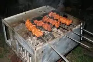 12 Ide nyeleneh dan kocak manfaatkan kotak CPU bekas yang bisa ditiru