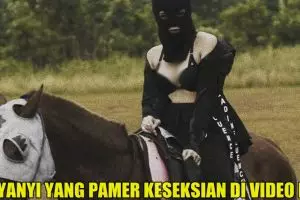 5 Penyanyi Indonesia ini pamer keseksian di video klipnya
