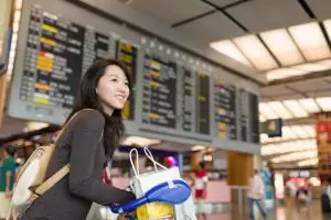 Nekat traveling tahun ini? Kamu bisa terapin 5 tips berikut