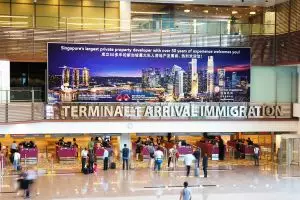 5 Momen so sweet ini buktikan Changi tak sekadar bandara